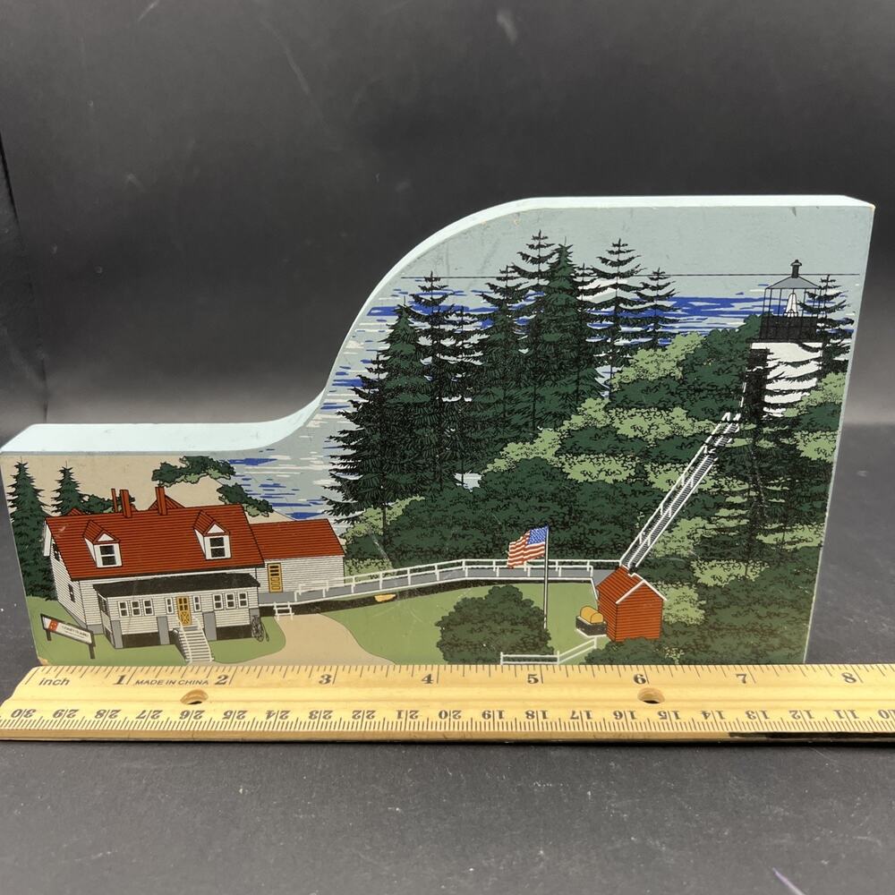 RARE The Cat’s Meow Village Owls Head Lighthouse Maine 1997 Puffins Nest
